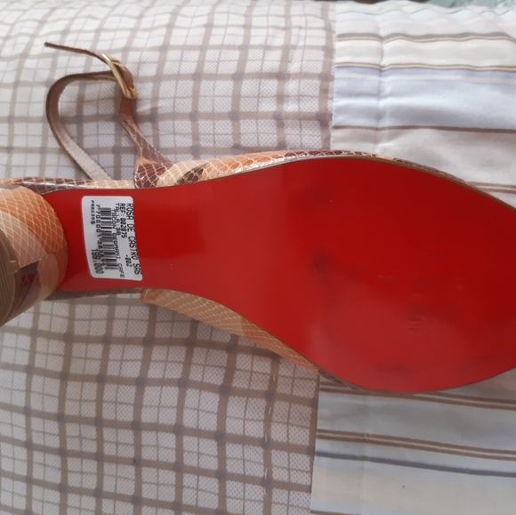 Shoes - Picture 5 of 5